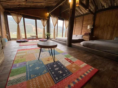 Habitación familiar con vistas a la montaña — Lee Eco House Sapa